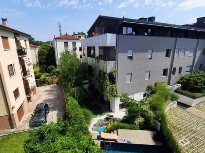 Amicis Apartment
